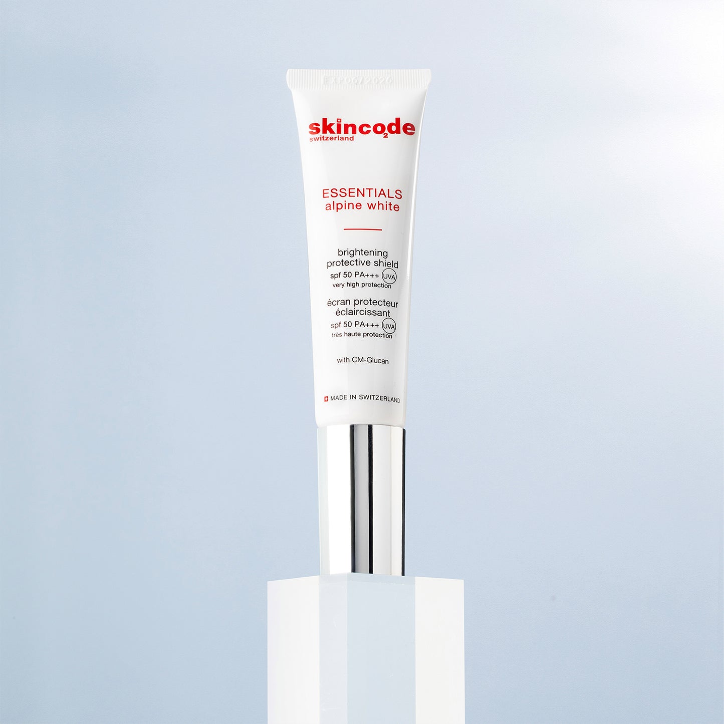 Alpine White Brightening Protective Shield SPF 50/PA +++ (0018N)